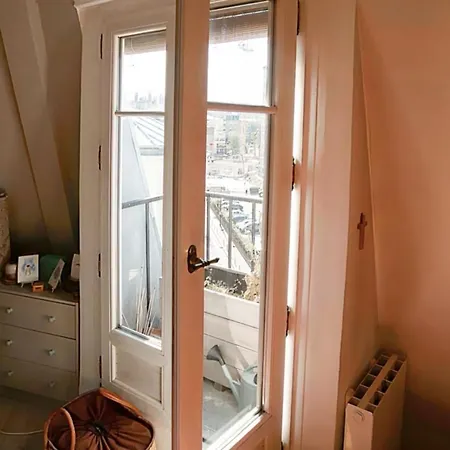 Charming Cosy Apt With Balcony Near Bel Air Parigi